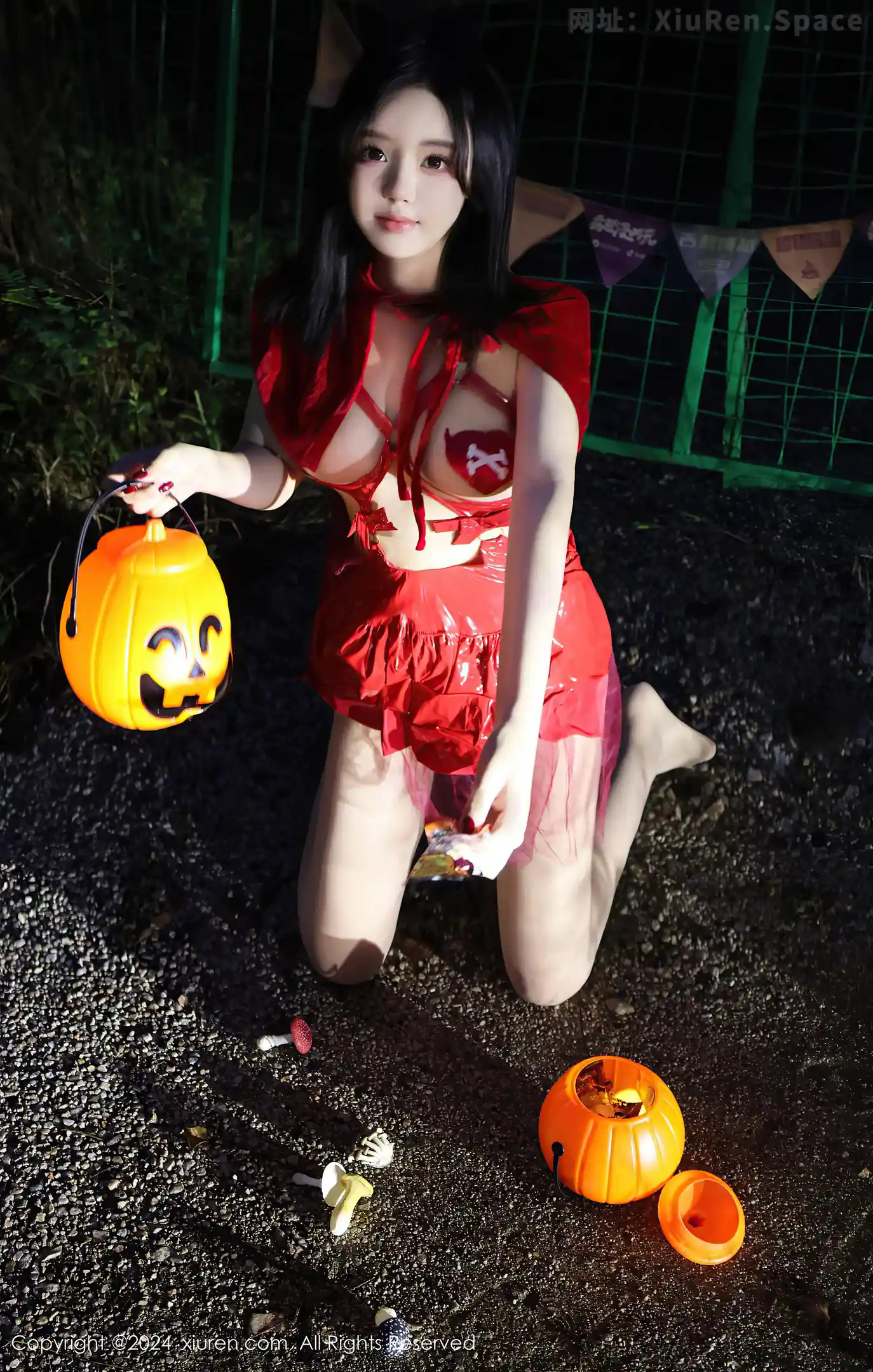 图片[6]-[XiuRen秀人网] VOL.9376 模特小薯条nienie白色连衣裙+红色情趣服饰秀曼妙身姿诱惑写真81P-秀人网官方网站